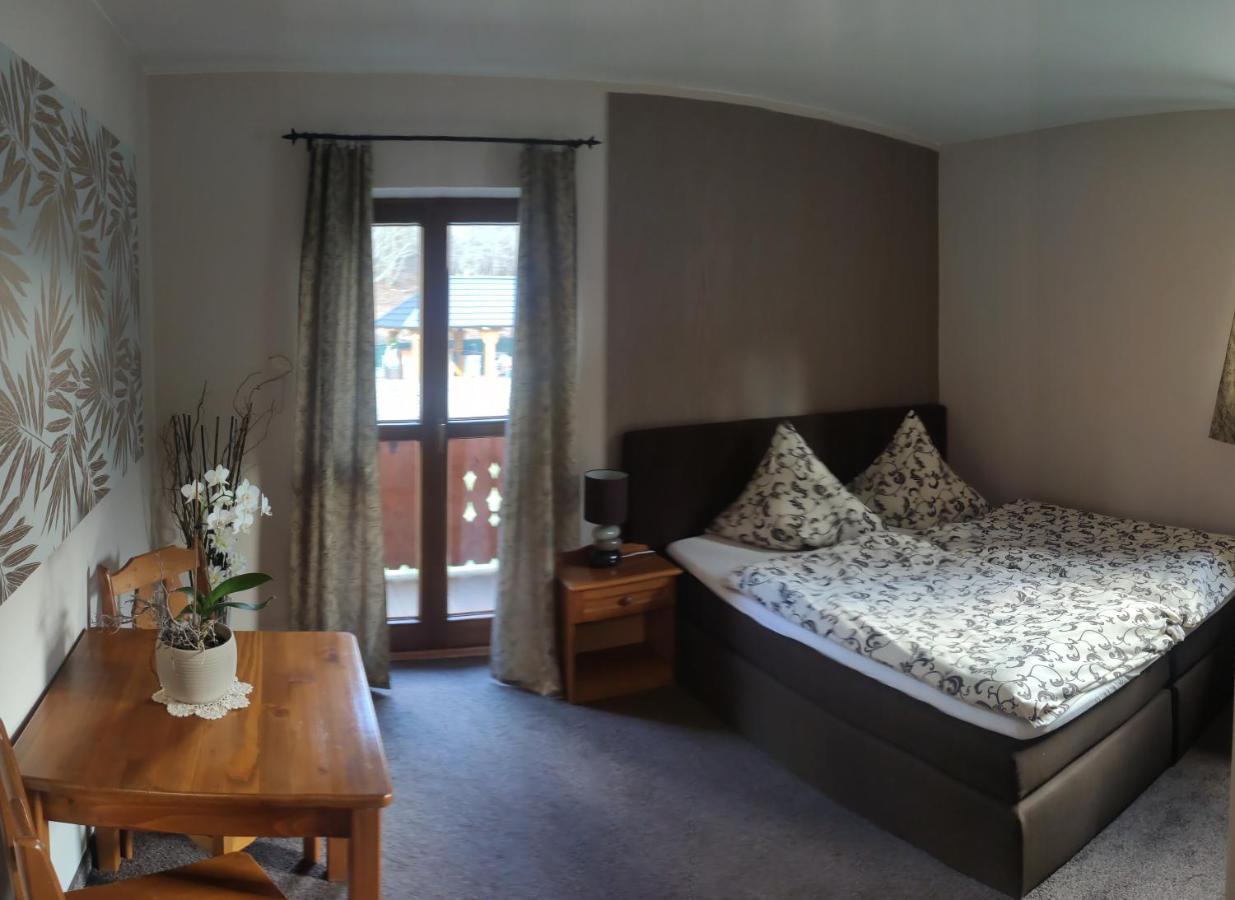 Margus Apartmany Oscadnica Exteriör bild